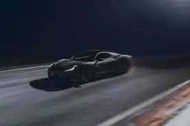 夜行猛兽 暗能涌动 玛莎拉蒂MC20 Notte限量版车型迅猛来袭图片