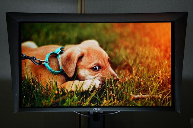 500Hz电竞新标杆，微星MAG 272QP QD-OLED X50开启视觉新时代