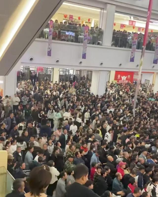 太疯狂!事发秦皇岛市某大型商场!