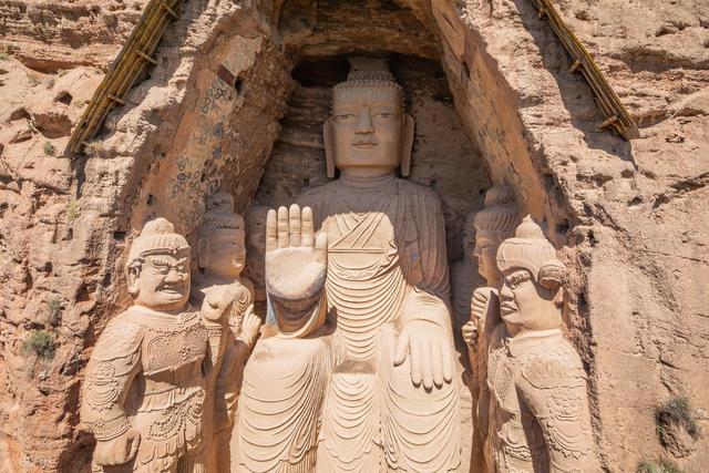 甘肃旅游，最值得去的20个地方，少去一个都会遗憾