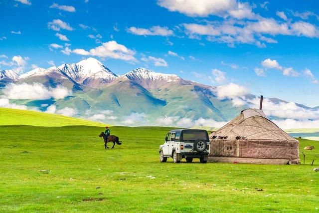 从北京出差新疆，毫不客气的说	，新疆的“大”，真不是吹出来的！