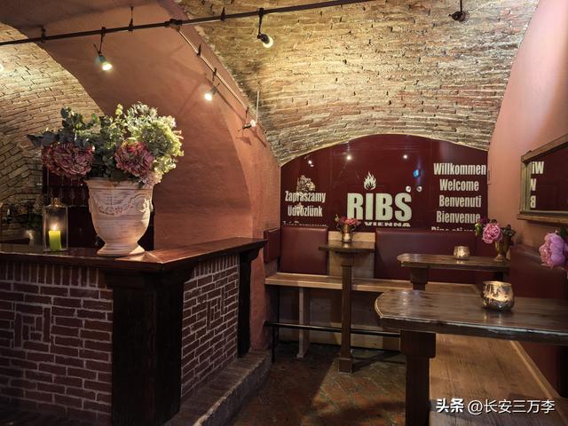 欧洲行第8天：看茜茜公主美泉宫宏伟壮丽 见维也纳内城区热闹非凡
