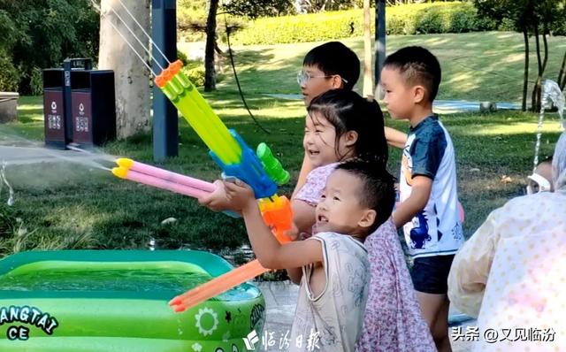 来水塔游园，解锁“夏日清凉局”！