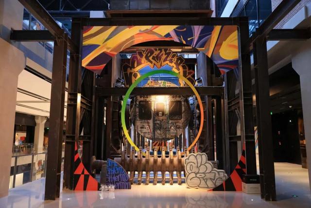 新潮的商场很多，但石景山这个您可能真没来过——