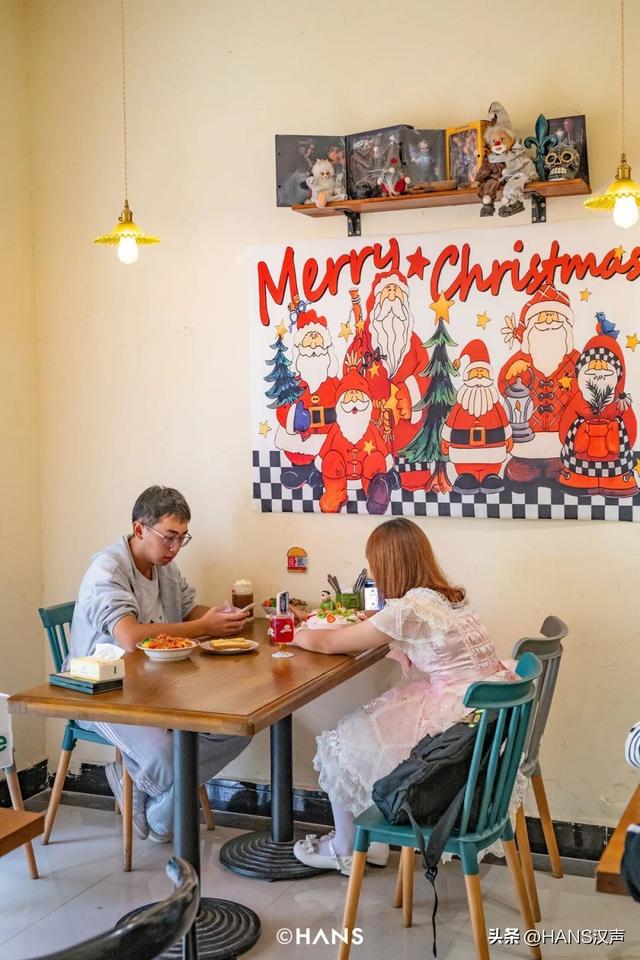 武汉最好逛的城中村，在岛上