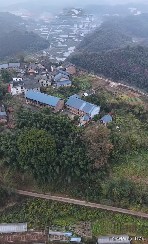 巨石顶上400年，湖南最“悬”的村庄！媳妇难娶，风景绝了！