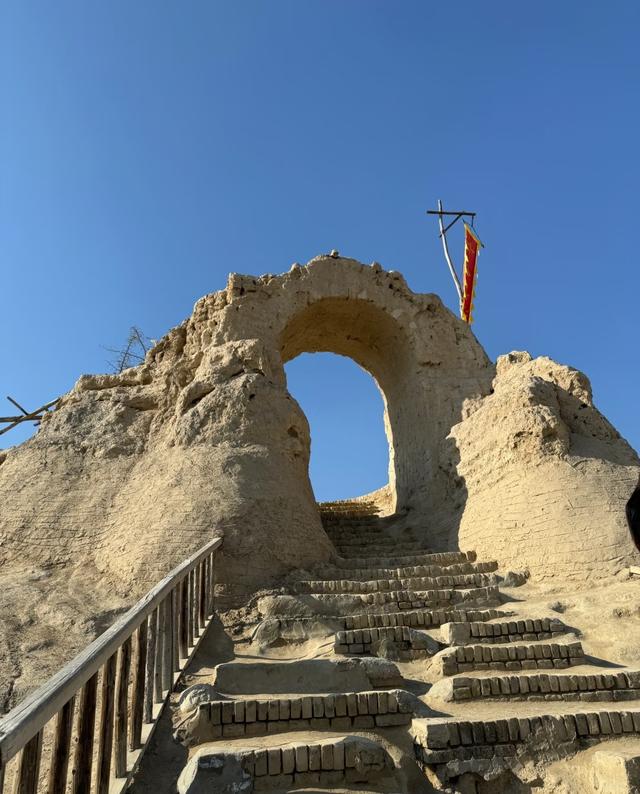 我是上海人，刚游完银川影视城沙坡头，憋了几个感受不吐不快。