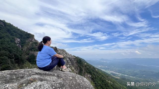 揭西猴面石徒步登山