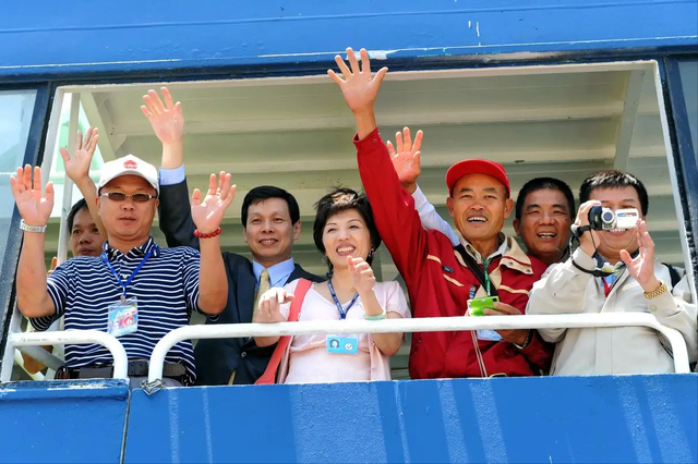 特朗普：台湾问题中国自己解决，但别让我不高兴，外交部回应亮了