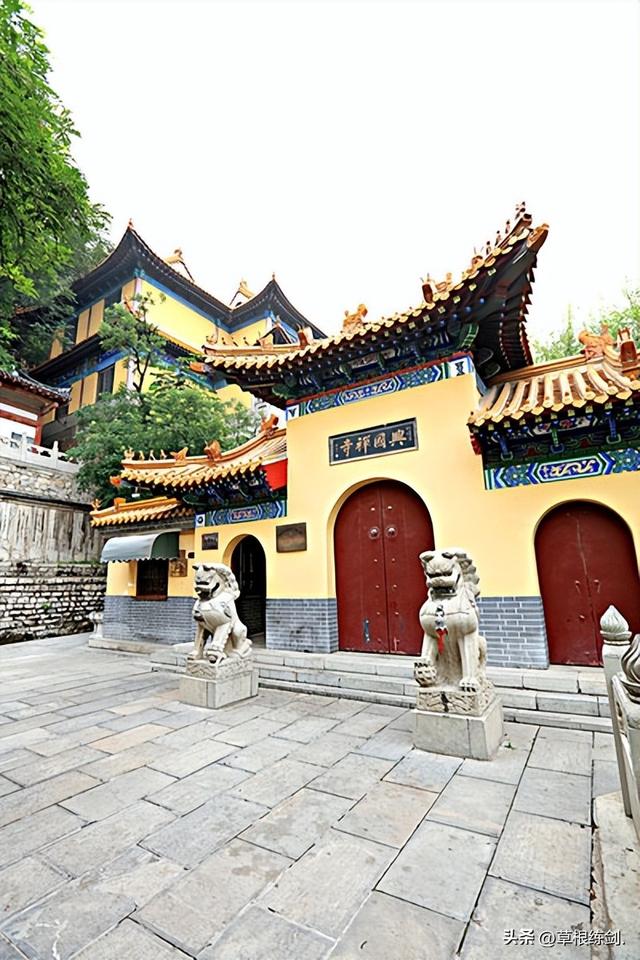 《草根春秋》系列 旅游篇 七 走马观花济南市