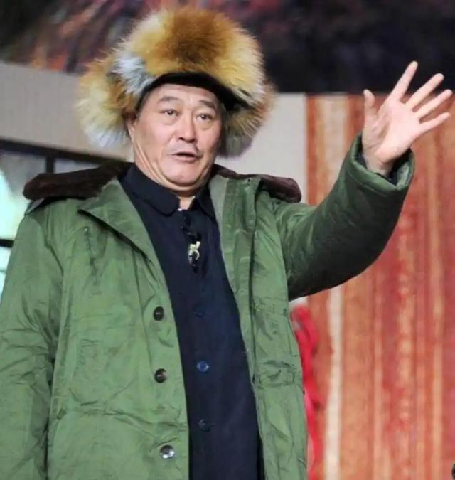 身价上亿有什么用？68岁赵本山如今家庭情况，给中老年人提了个醒