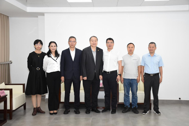 赵堪兴院士漳州开讲！漳州华厦联手漳州科技馆共筑儿童青少年眼健康防线