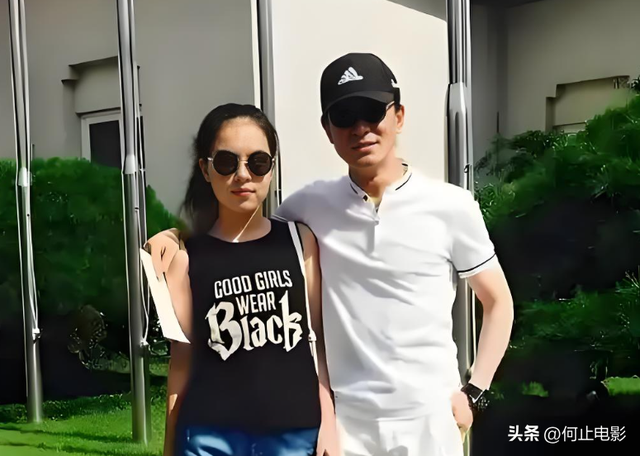 李咏生前提出3个要求，离世7年后“情敌”才出现，哈文只剩下心酸