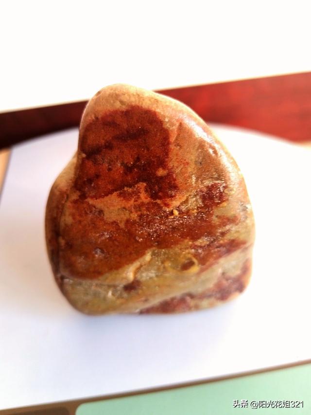 母爱：时光镌刻的永恒诗篇