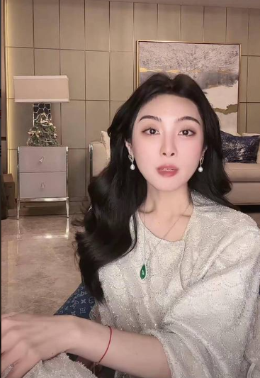 “买英国精子生3娃”的山东女人，7年后现状曝光：她后悔了吗？