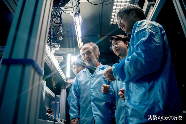 万万没想到，美国芯片之所以能领先全世界，原来靠的是华人！
