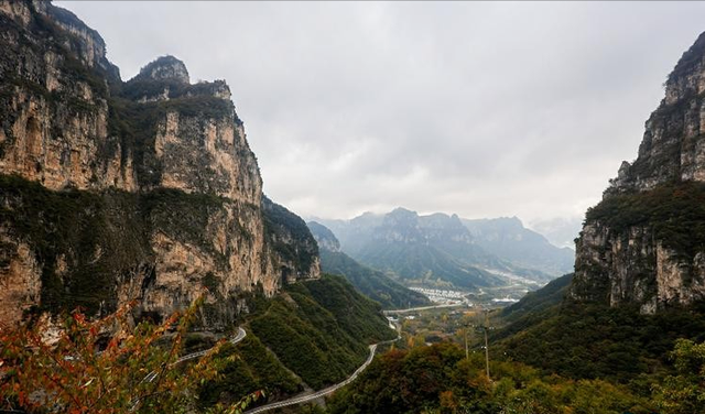 旅行想省钱还想美？国内 "撞脸景观"出炉，人少景美性价比拉满