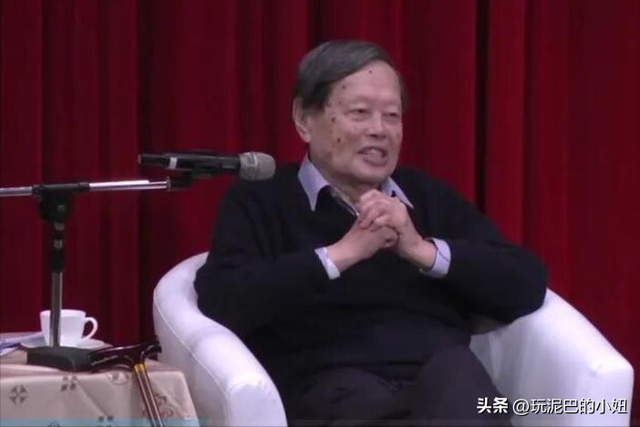 王宫保透露：杨振宁告别式时间确定，地点在八宝山，和邓稼先一样
