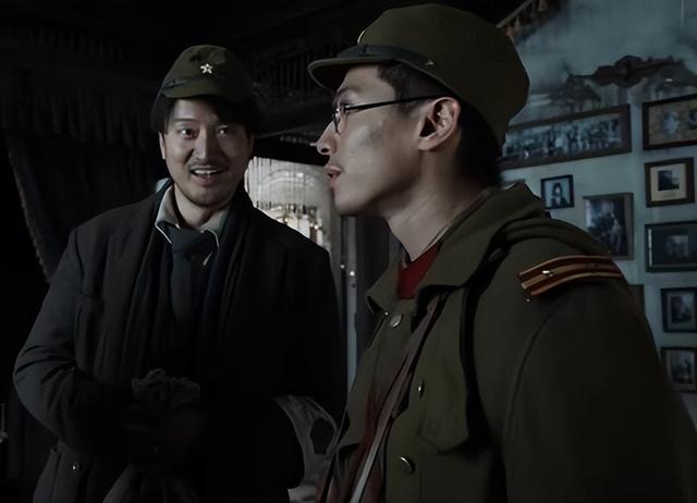 《南京照相馆》为何多用隐晦镜头