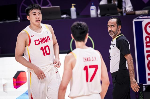 上午10点！亚洲杯官宣八强战赛程，中韩第21次对决，赵睿信心满满