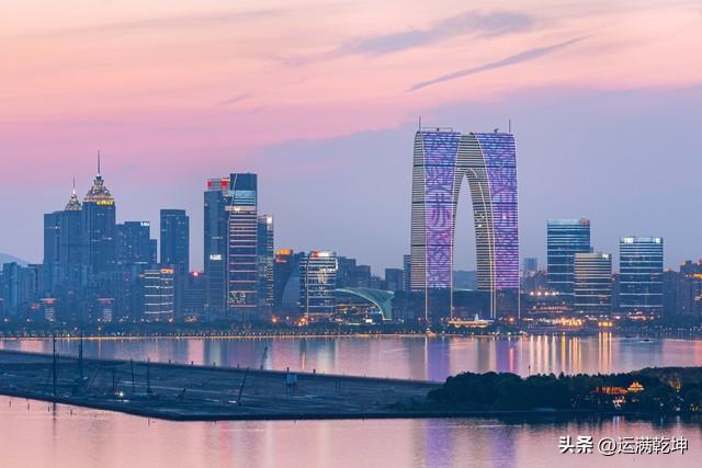 惜于品，敬于德，交于心，30岁后，我终于接受爱人先爱己是句废话