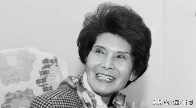 蒋介石唯一女儿有多美？先后嫁给他的“死敌”，晚年继承天价遗产