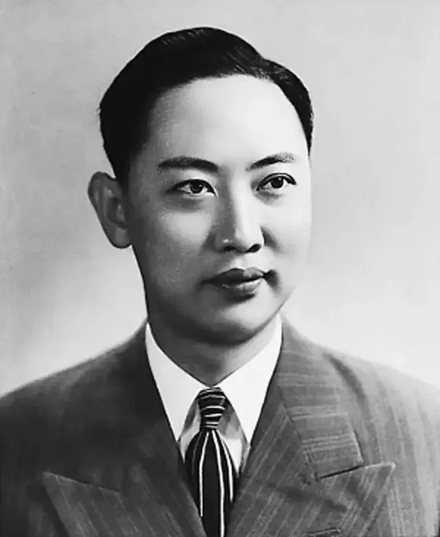 京剧演员谢虹雯：丈夫杨宝森早逝，改嫁张君秋后遭继子继女诟病
