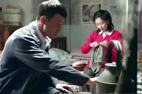 《鸡毛飞上天》，论骆玉珠的两任丈夫到底有多爱她！图片