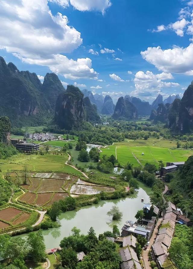 广西与越南交界有一座城，颜值不输桂林，低调却藏着令人惊叹风景