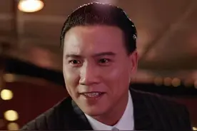 看67岁万梓良现在的处境，才知道，原来周润发早就把答案说出来了图片