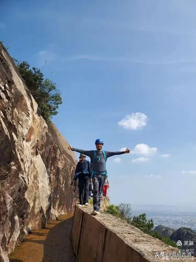 深秋的大罗山这么美，不管是徒步还是攀爬，总有美景等着你！