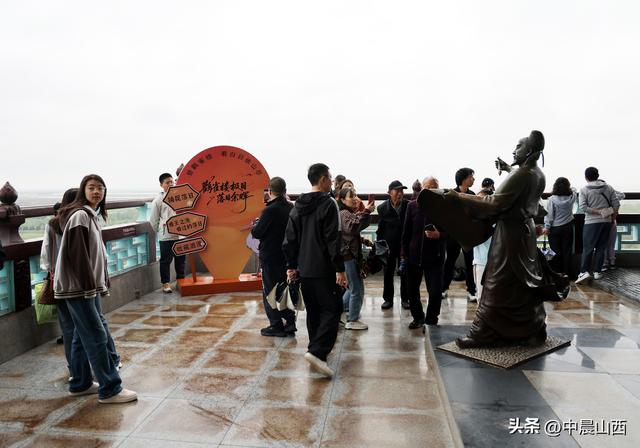 登鹳雀楼 赴千年文脉之约