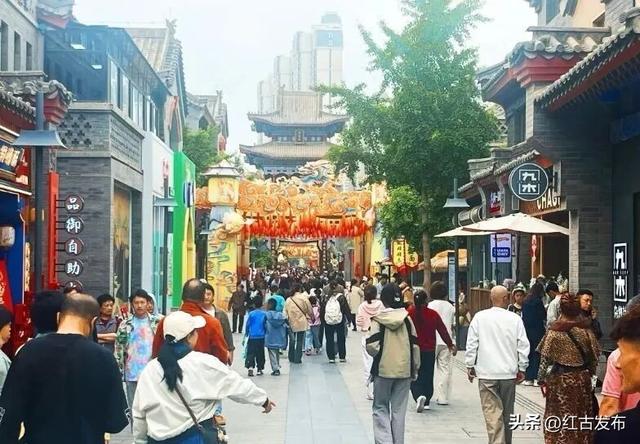 荣登央视新闻“这个假期去哪玩”栏目！兰州老街成热门旅游打卡地