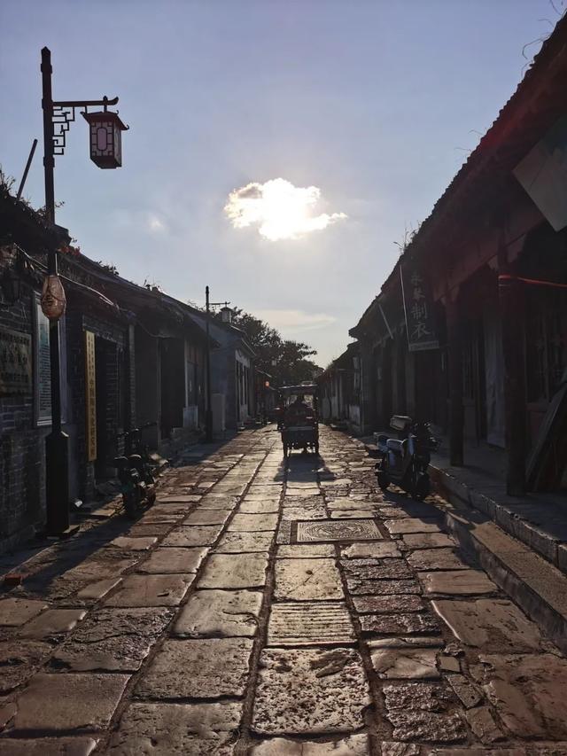 山东，有一座2000年前的一线城市，去青州古城赶一场槐花雨