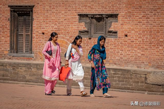 尼泊尔摄影之旅（19）——巴德岗杜巴广场（人文篇）