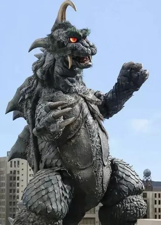 初代奥特曼佐菲和新奥特曼利匹亚佐菲