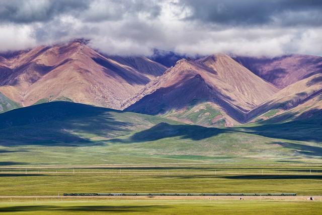 中国最美的3趟火车，坐过一趟便是人间值得！