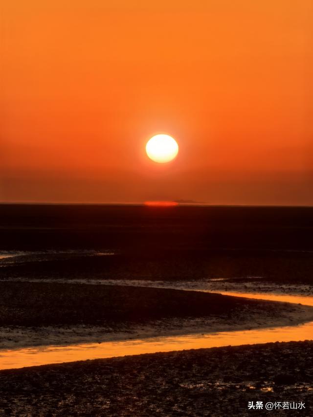 2025辽宁赏秋之旅日记(5)——从本溪前往盘锦 游览红海滩景观