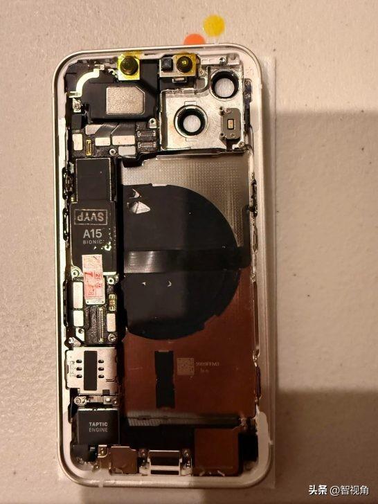 你可以用从全球速卖通购买的零部件，花1874元组装自己的iPhone 13