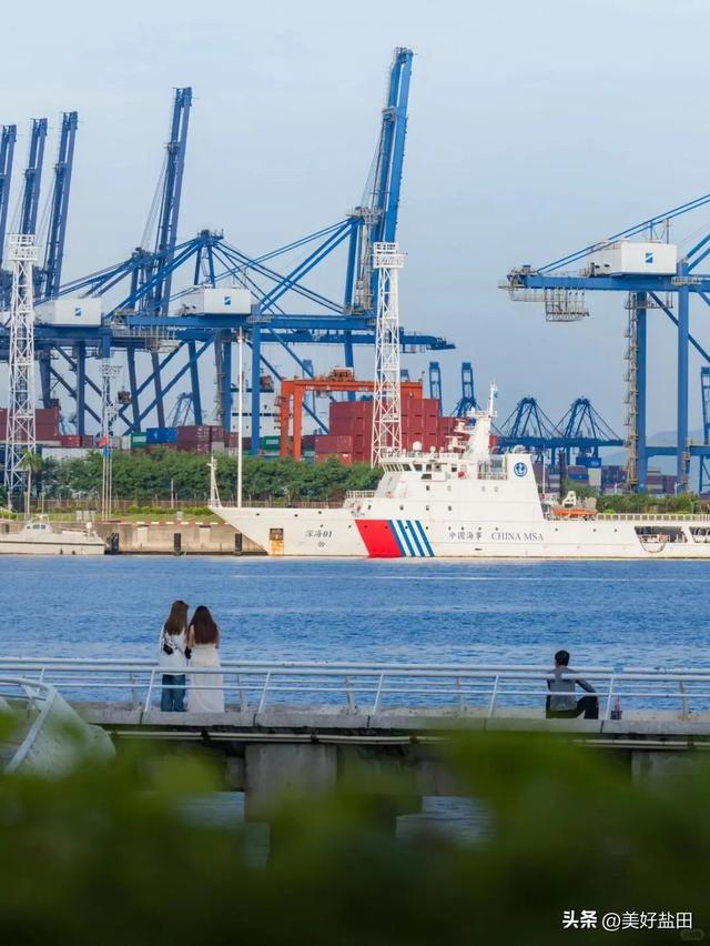 一座城，45年的海阔天空