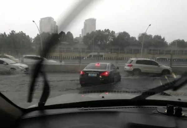 骑车摩旅，最怕的是什么？骑友们说说看！
