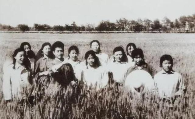 1972年，毛泽东收到一封群众来信，得知秦城监狱关押了一批老干部