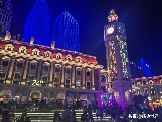 夜幕下的海河