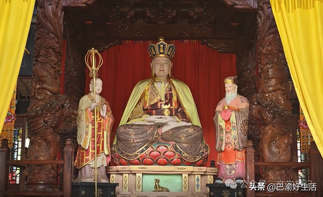 重庆丰都名山鬼城景区，里面到底啥样？