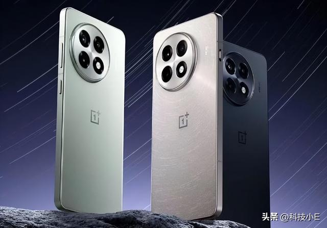 一加提前清仓了，骁龙8Gen3+金属中框+6400mAh，国补后跌至1656元