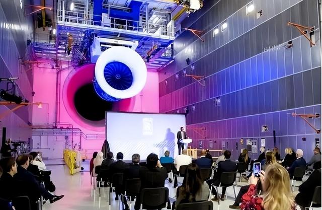 绝不向中国低头？宁愿裁员9000人卖公司，也不将技术转让给中国