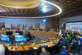 六大航母齐聚：美国制海权的瓦解引发焦虑图片