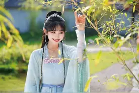 演戏17年无人知，拍短剧一周爆红图片