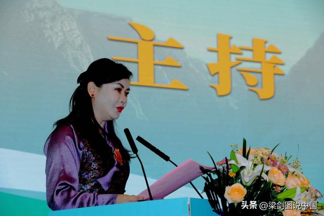 “圣境甘南·心灵之旅”夏河县文旅招商推介暨颁奖典礼在兰州举行