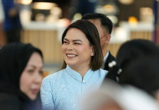 19：4通过，莎拉家族接管军权？马科斯连输两局，菲国江山将易主